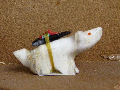 Zuni Carved Fox Fetish by Jimmy Yawakia | NativeAmericanVault.com