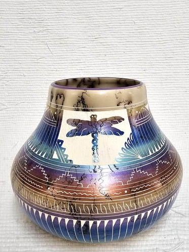 Ceramic Fine Etched Horsehair Pot with Dragonfly Navajo Made