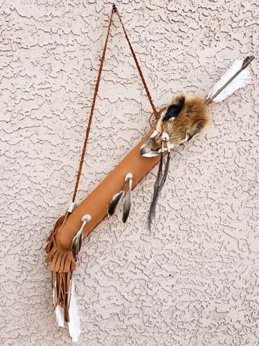 Round Quiver with Fox Face and Arrows