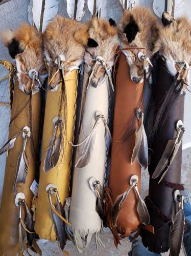 Round Quiver with Fox Face and Arrows