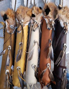 Round Quiver with Fox Face and Arrows