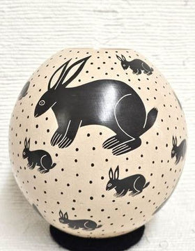 Mata Ortiz Hand built and Hand painted Pot with Rabbits