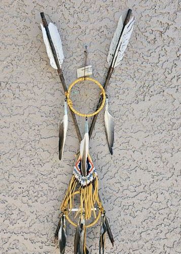 Native American Style 4-Way Crossed Arrows with Beaded Pouch
