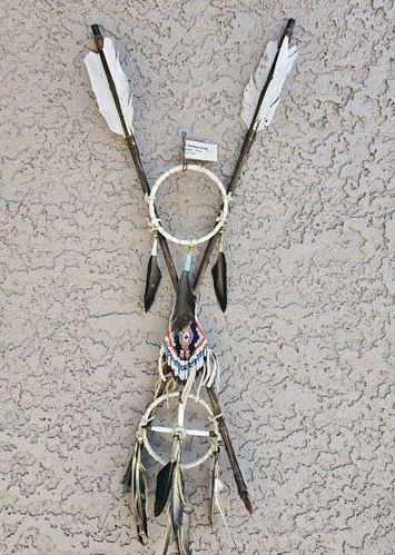 Native American Style 4-Way Crossed Arrows with Beaded Pouch