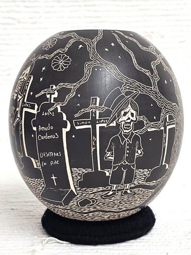 Day of the Dead Pot - Mata Ortiz Handbuilt and Handetched