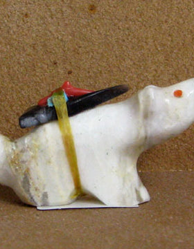 Zuni Carved Fox Fetish by Jimmy Yawakia