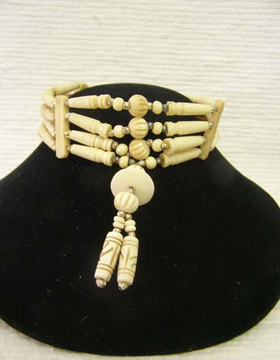 4-Row Carved Native American Style Choker with Center Piece