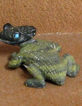 Zuni Carved Green Horned Toad Fetish by Karen Zunie