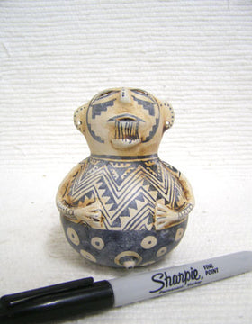 Effigy Gourd Pot by Robert Rivera - H